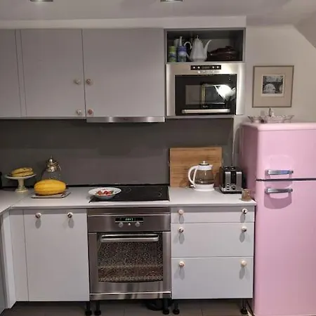 Magical With Terrace Near Hradcany Apartamento *